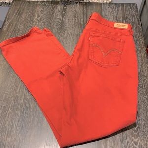 ❗️3/$25❗️Red Levi Jeans